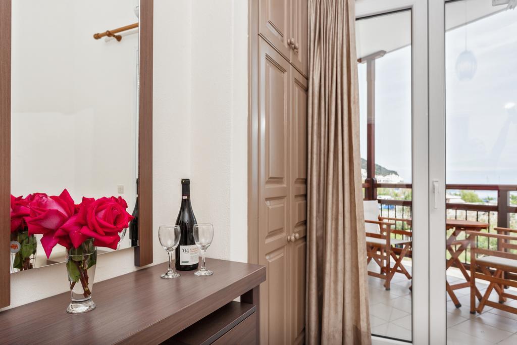 Akti Fine Rooms Skopelos stad Exteriör bild