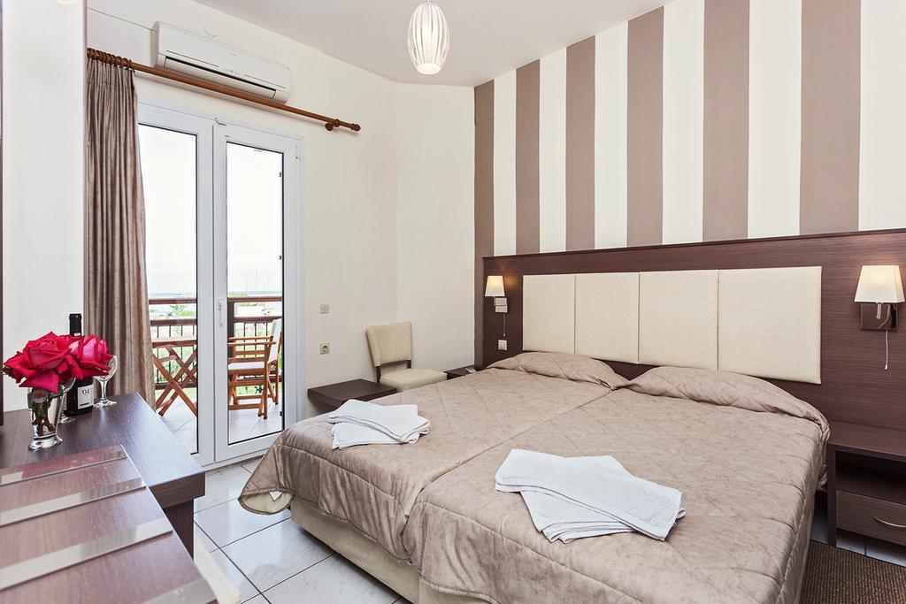 Akti Fine Rooms Skopelos stad Exteriör bild